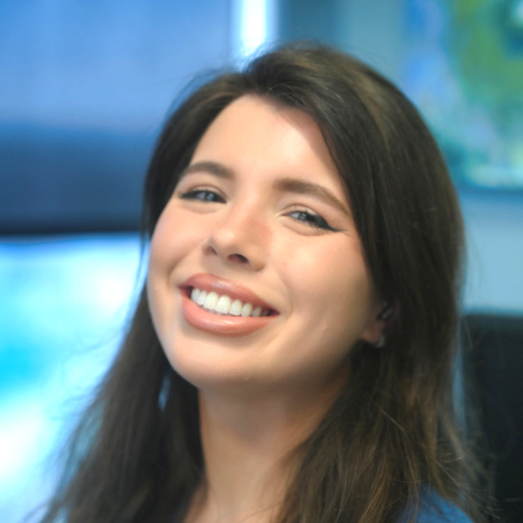 Alaina, dental assistant at NOLA Smiles in Uptown New Orleans