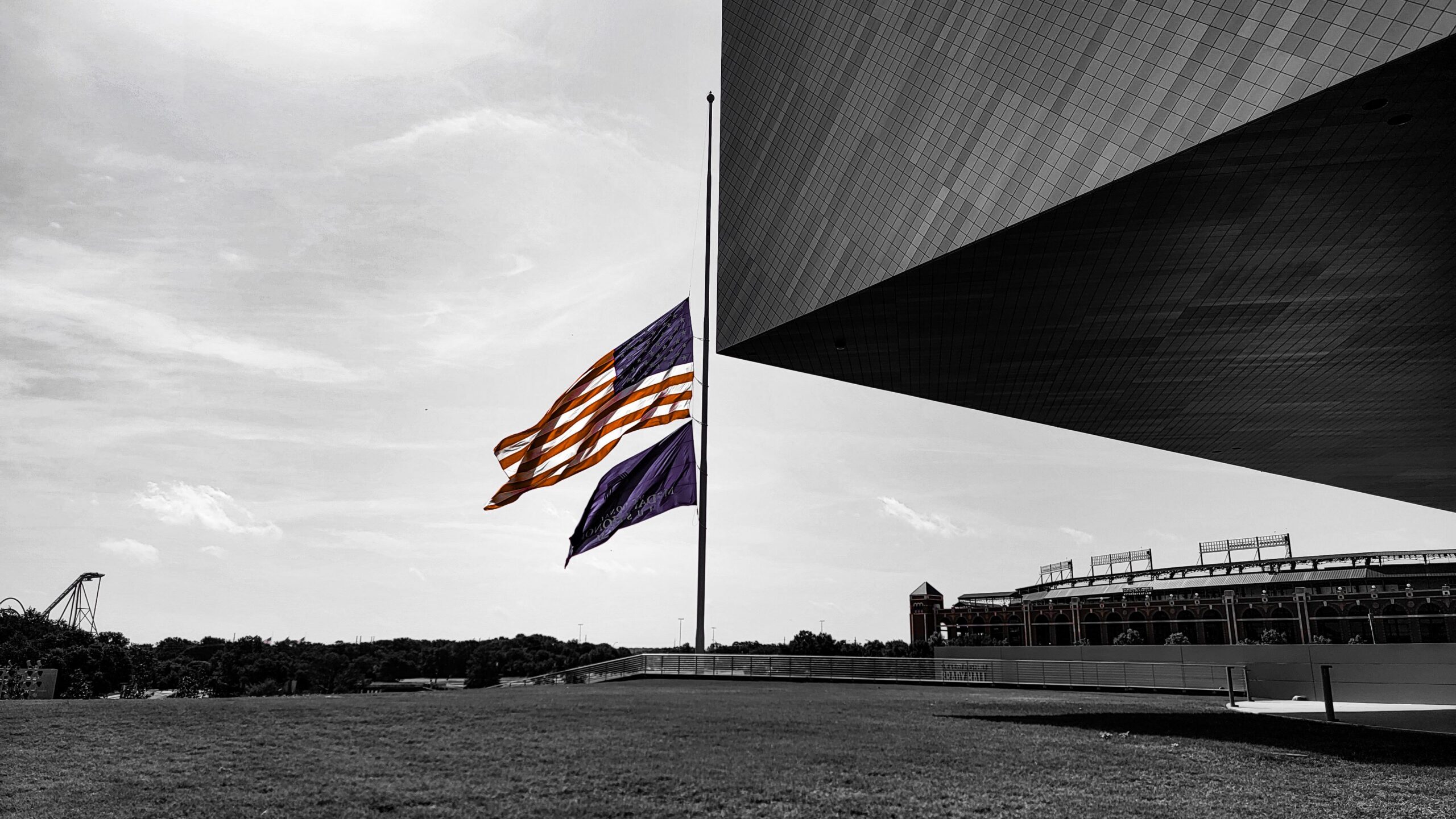The museum and flag at dusk